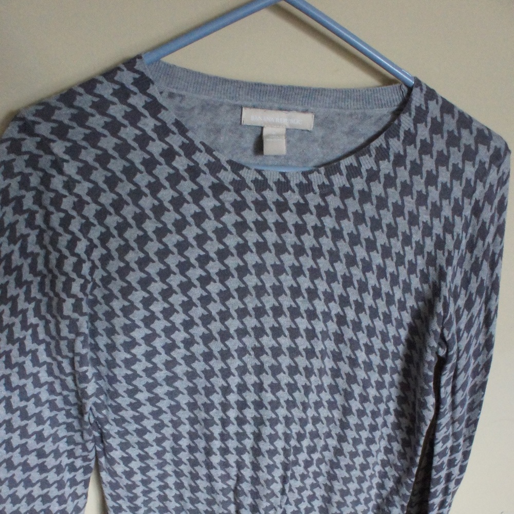 Banana Republic Sweater